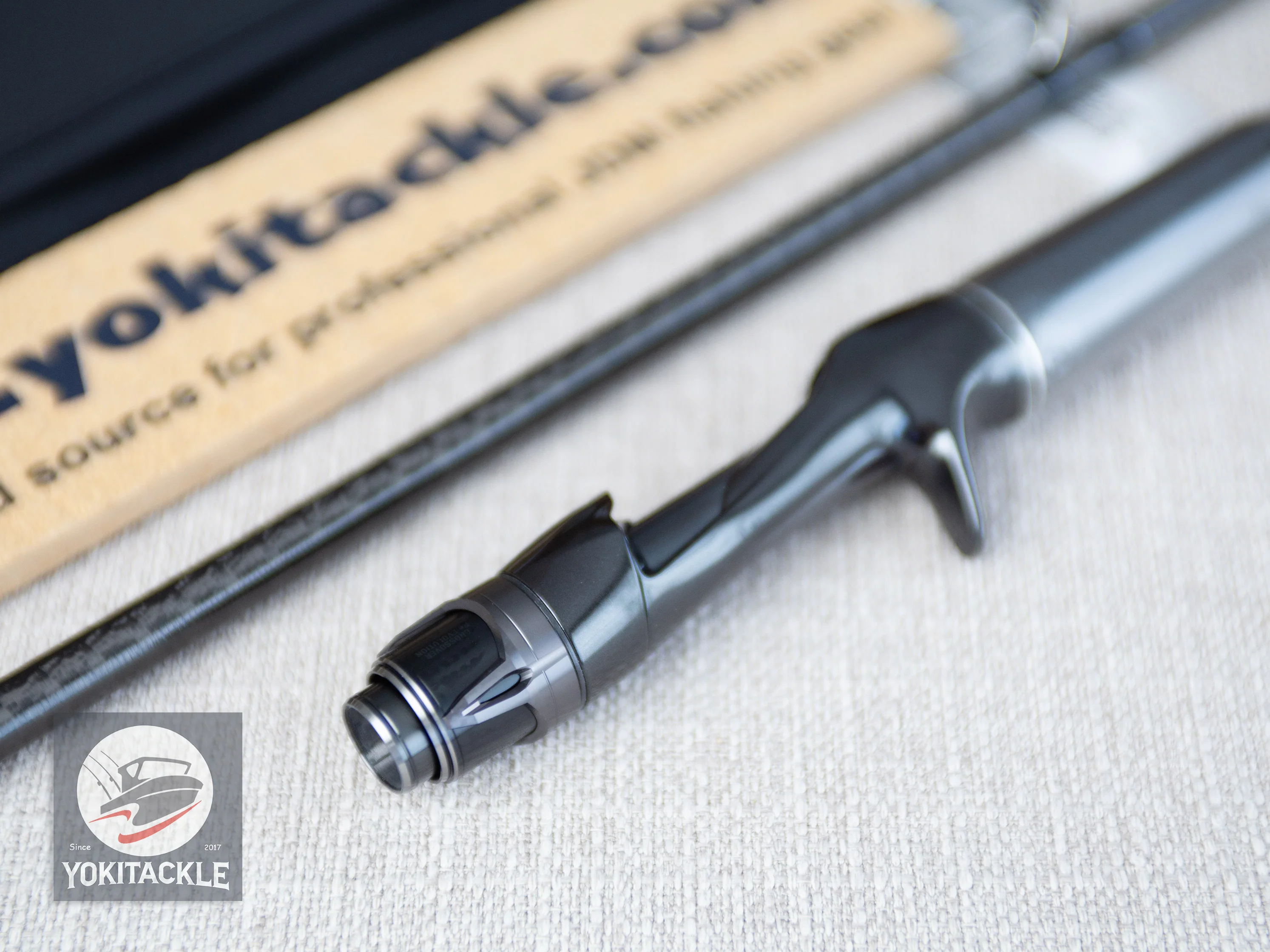 Brand New JACKALL/SHIMANO 21 POISON GLORIOUS 170H Baitcasting Rod for Bass - Image 5