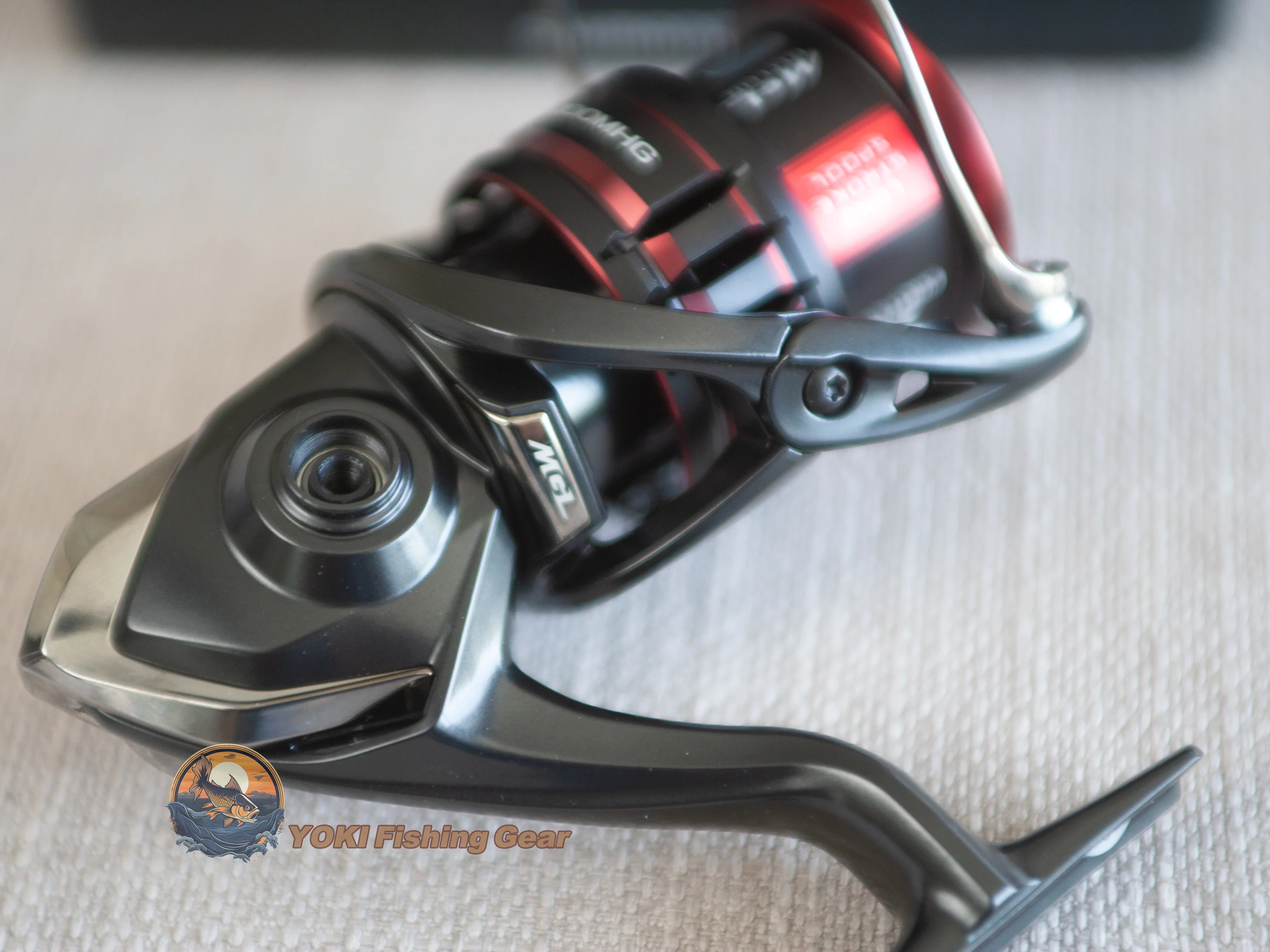 Brand New Shimano 20 VANFORD 4000MHG Spinning Reel - Image 6