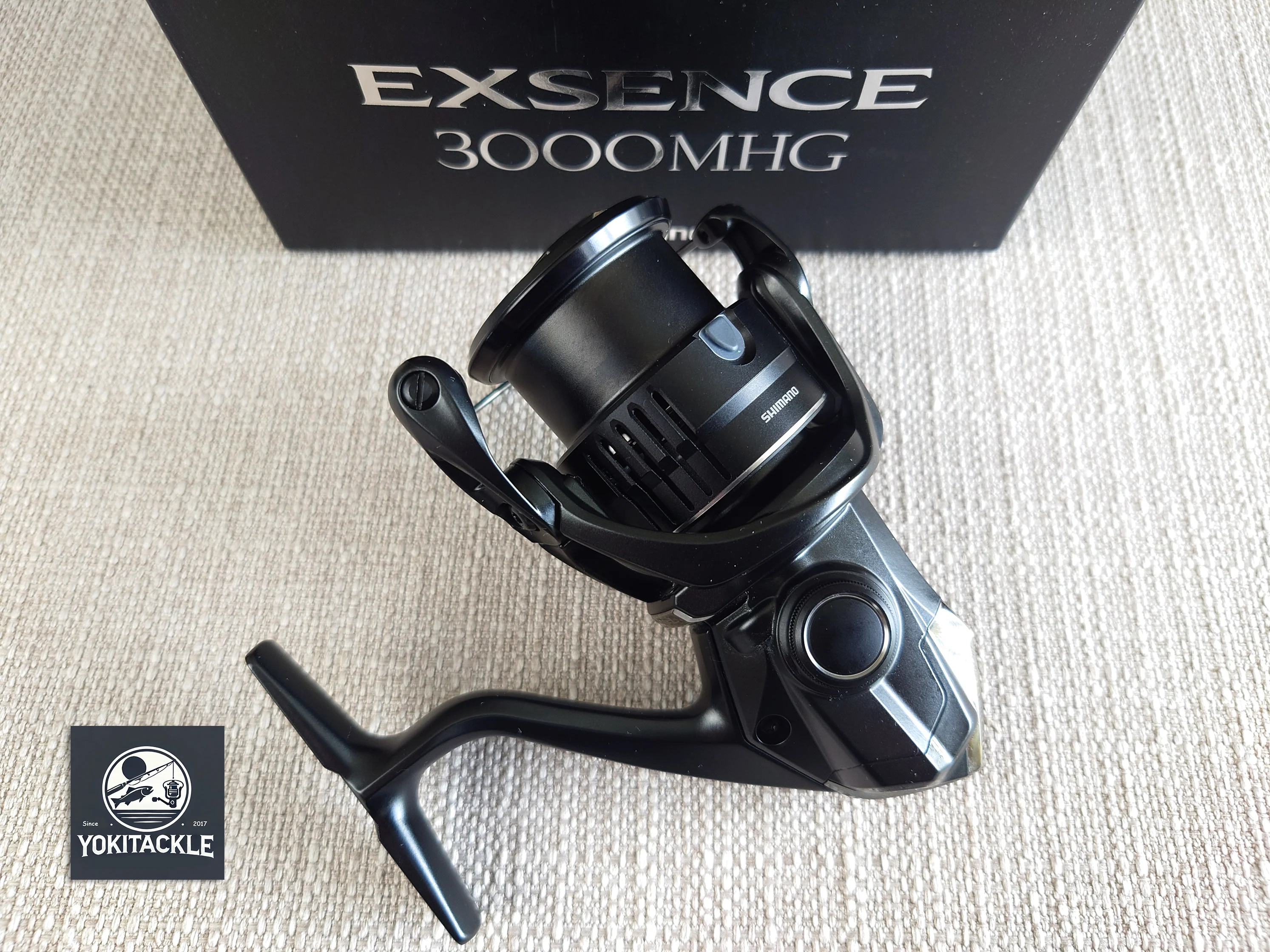 Brand New Shimano 21 EXSENCE 3000MHG Spinning Reel Free - Image 4