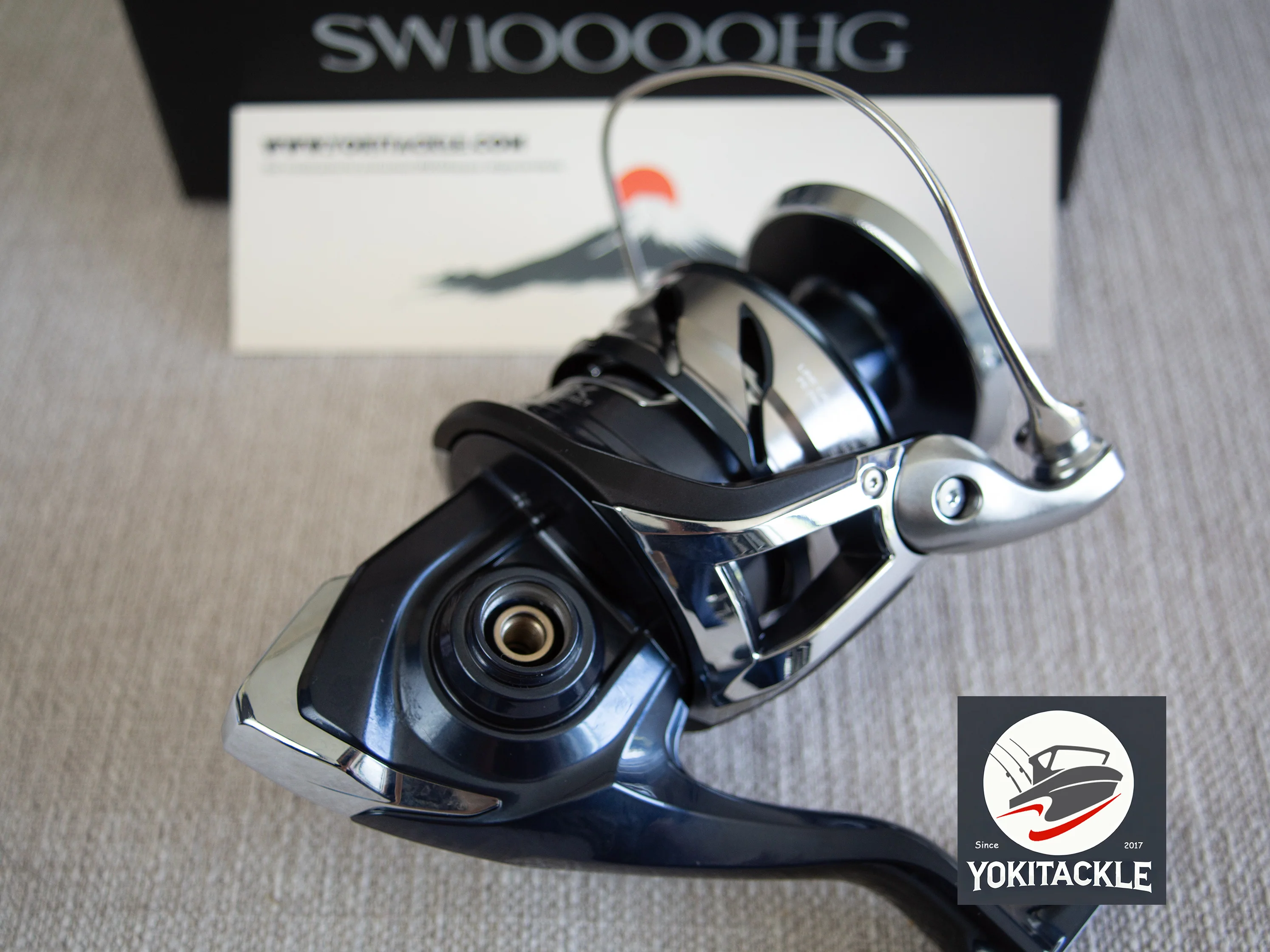 Brand New Shimano 21 TWIN POWER SW 10000HG Spinning Reel - Image 6