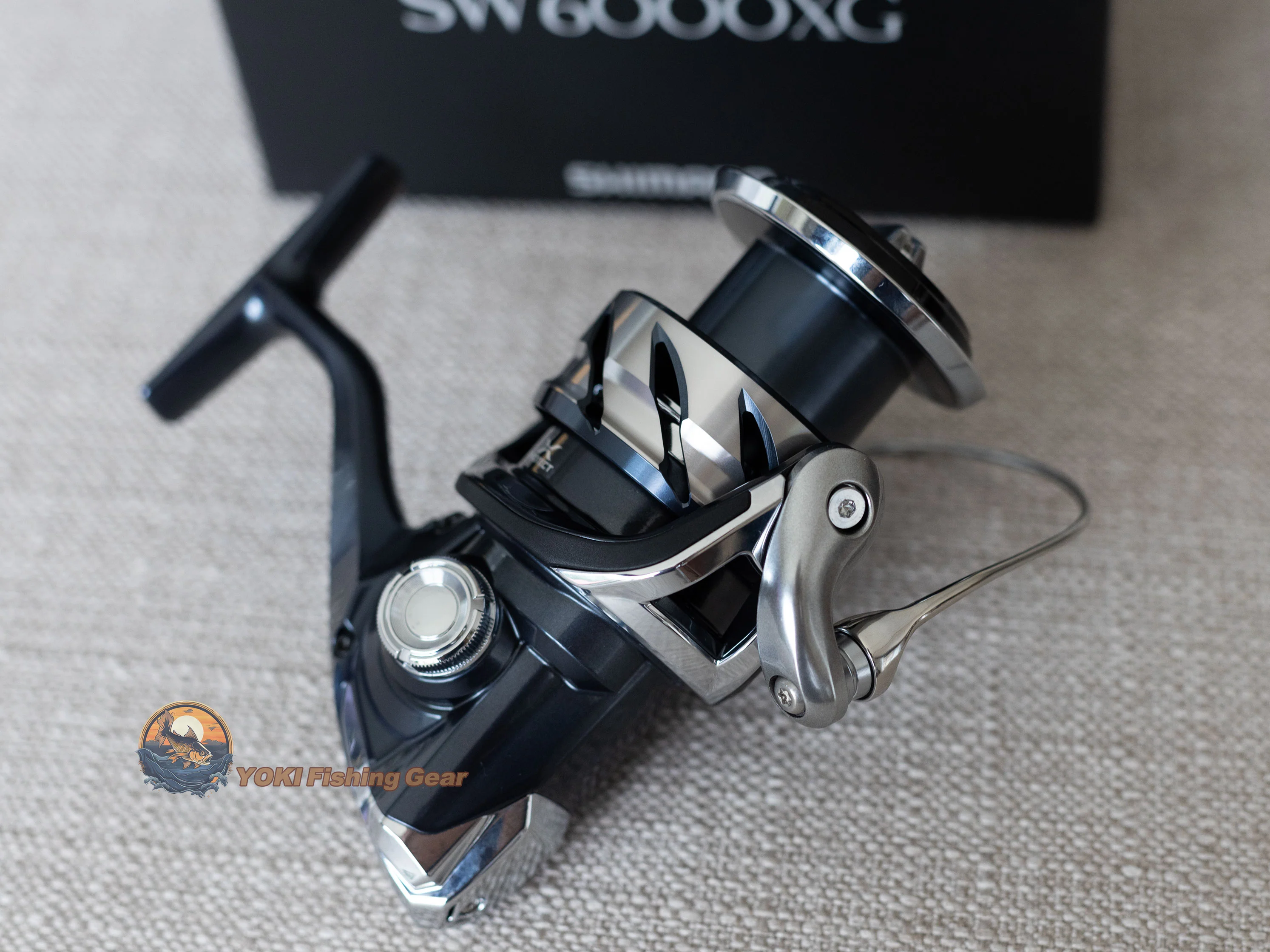 Brand New Shimano 21 TWIN POWER SW 6000XG Spinning Reel - Image 4