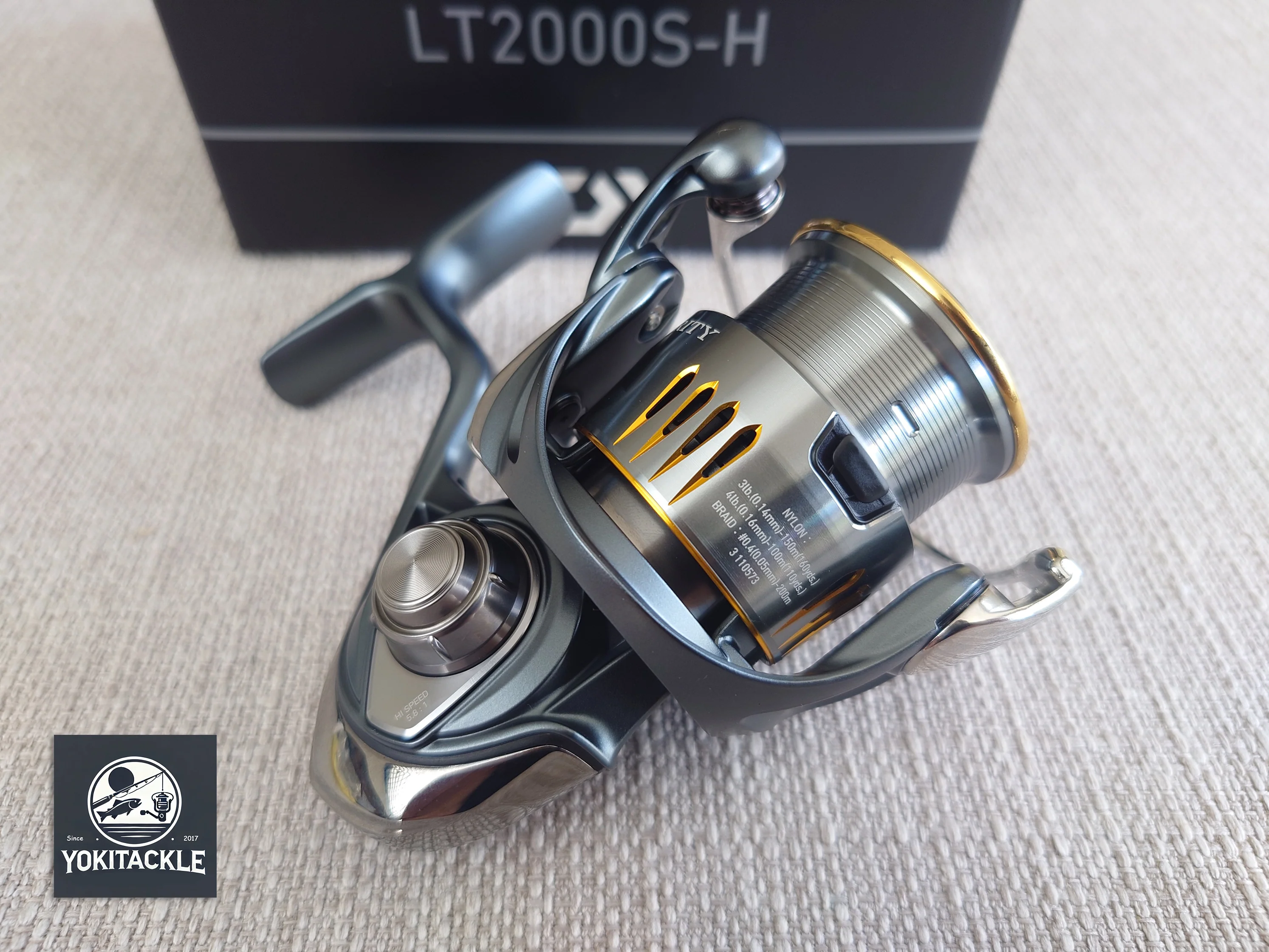 Brand New Daiwa 23 AIRITY LT2000S-H Spinning Reel - Image 4