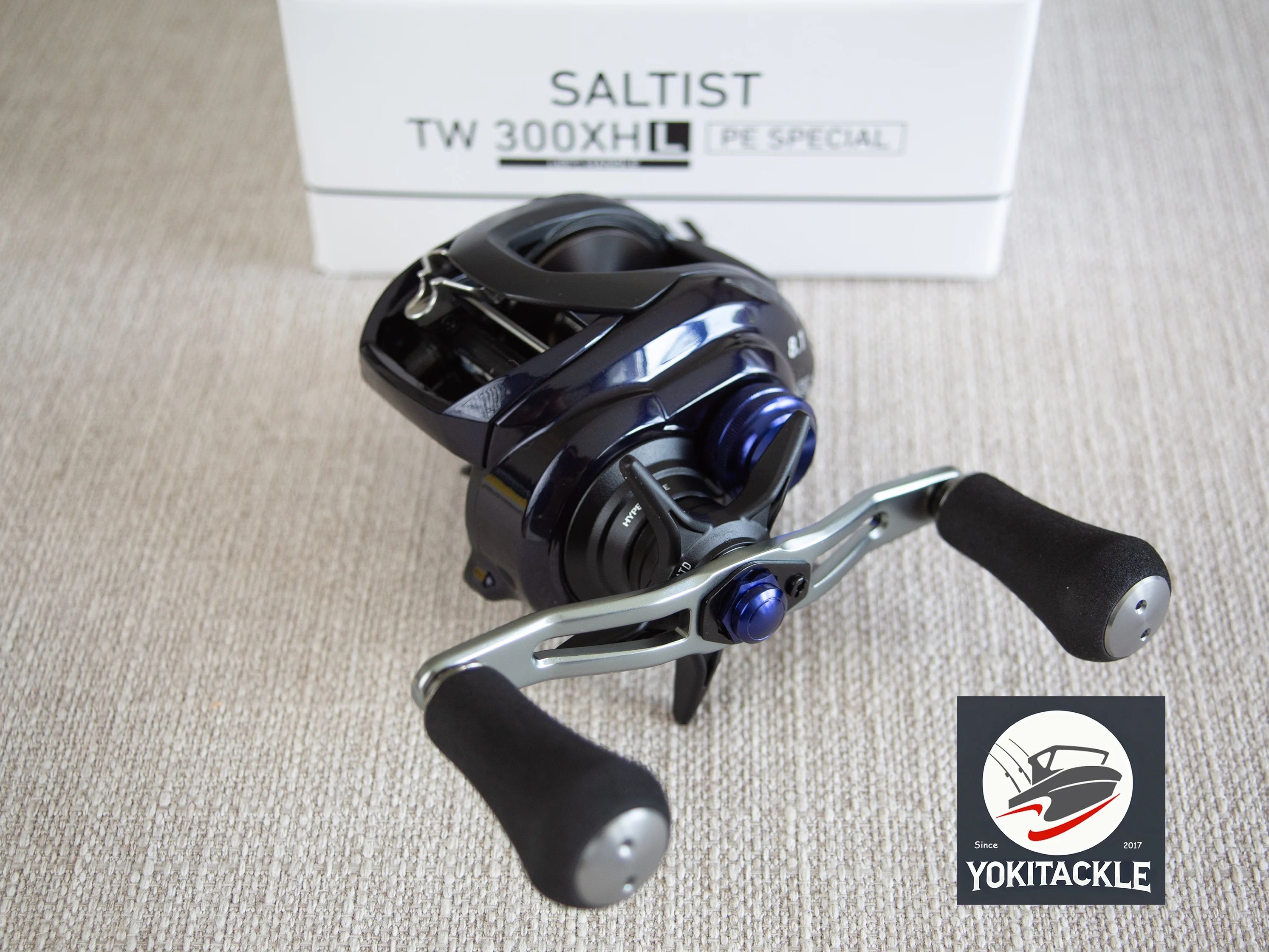 Brand New Daiwa 23 SALTIST SV TW 300XHL PE SPECIAL Baitcasting Reel - Image 3