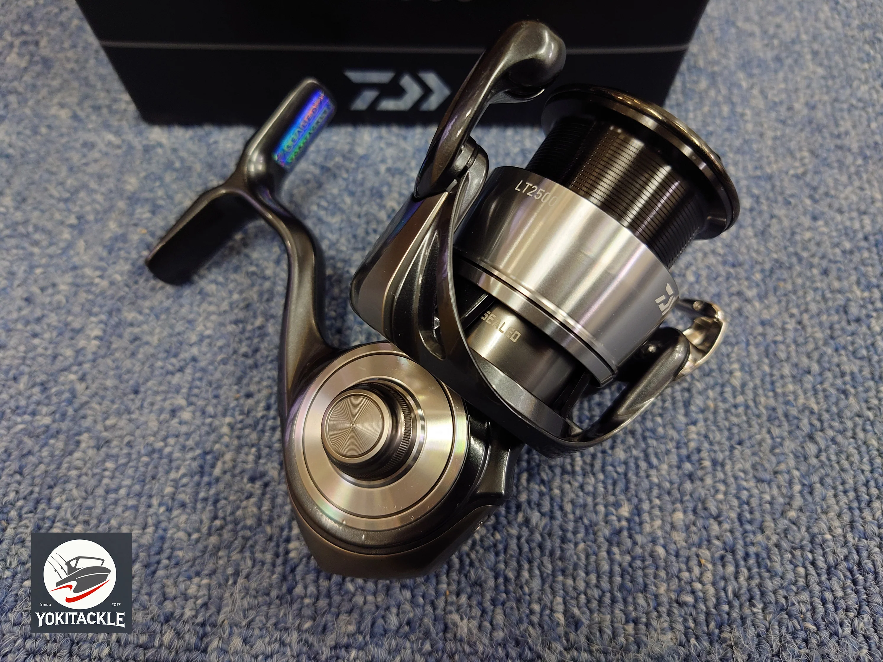 Brand New DAIWA 24 CERTATE LT2500 Spinning Reel - Image 6