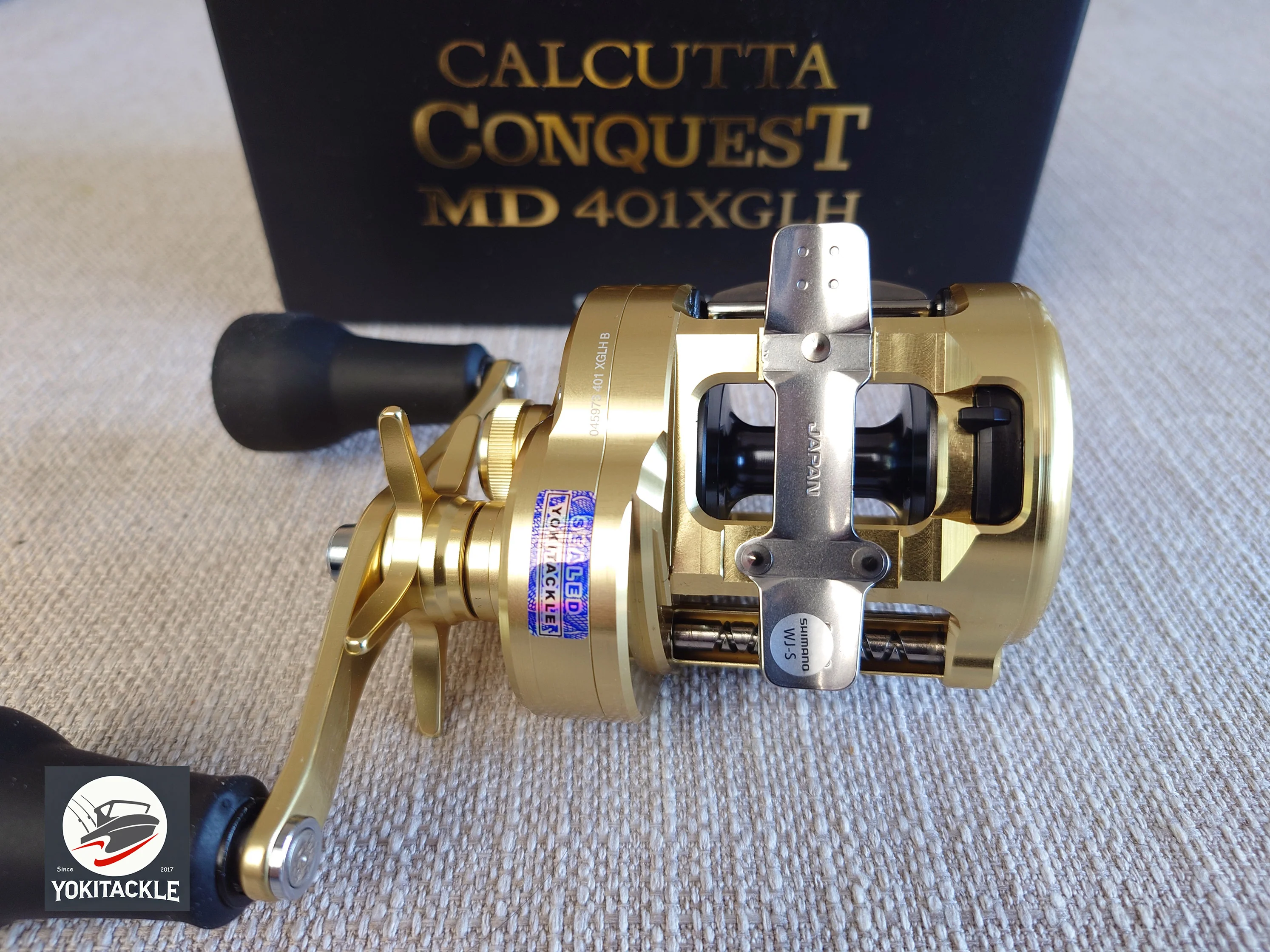 Brand New Shimano 23 CALCUTTA CONQUEST MD 401XGLH Baitcasting Reel - Image 9